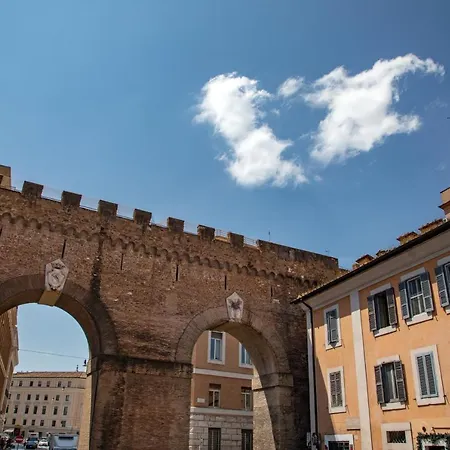 Porta Castello Ρώμη