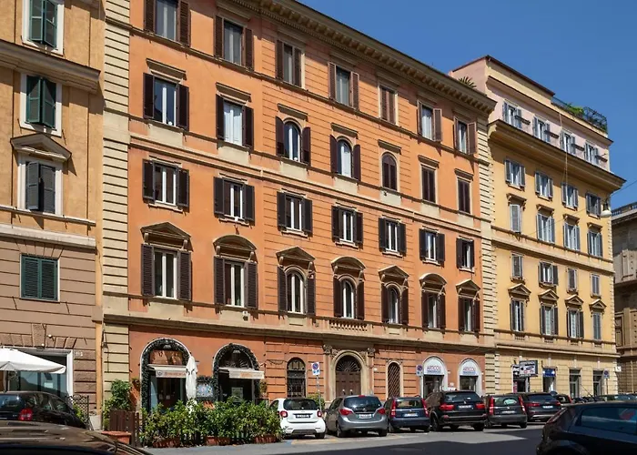 Porta Castello Roma